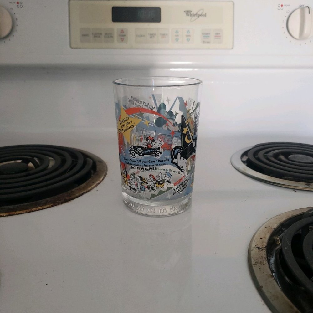 McDonald's 100 glass - Picture 3 of 5